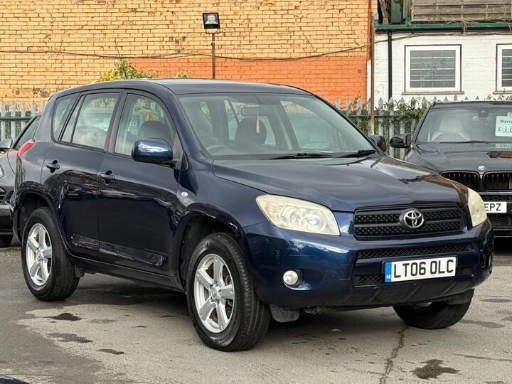 Toyota RAV4 2.0 XT4 4WD 5dr