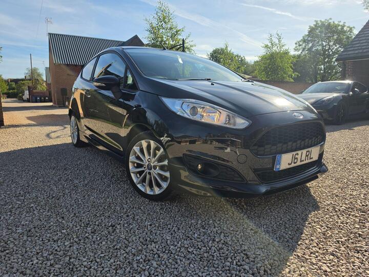 Ford Fiesta 1.0T EcoBoost Zetec S Euro 5 (s/s) 3dr