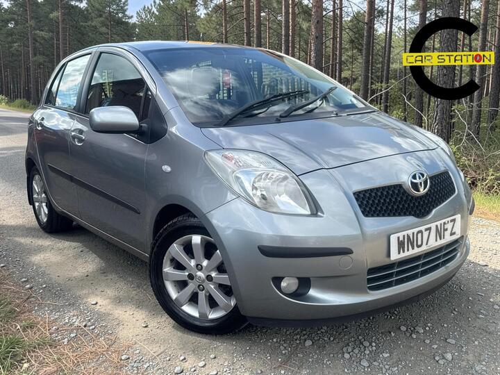 Toyota Yaris 1.3 VVT-i Zinc 5dr