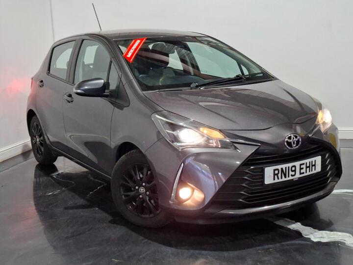 Toyota Yaris 1.5 VVT-i Icon Tech Euro 6 5dr