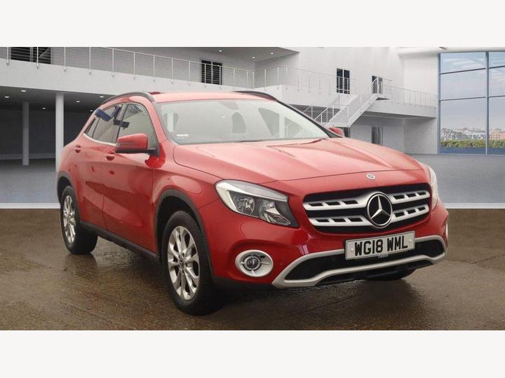 Mercedes-Benz GLA 1.6 GLA200 SE (Executive) 7G-DCT Euro 6 (s/s) 5dr