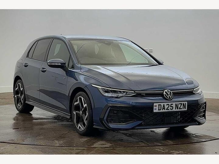 Volkswagen Golf 1.5 TSI R-Line Euro 6 (s/s) 5dr Volkswagen Golf 1.5 TSI R-Line Euro 6 (s/s) 5dr