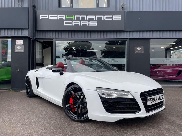 Audi R8 4.2 FSI V8 Spyder S Tronic Quattro Euro 5 2dr