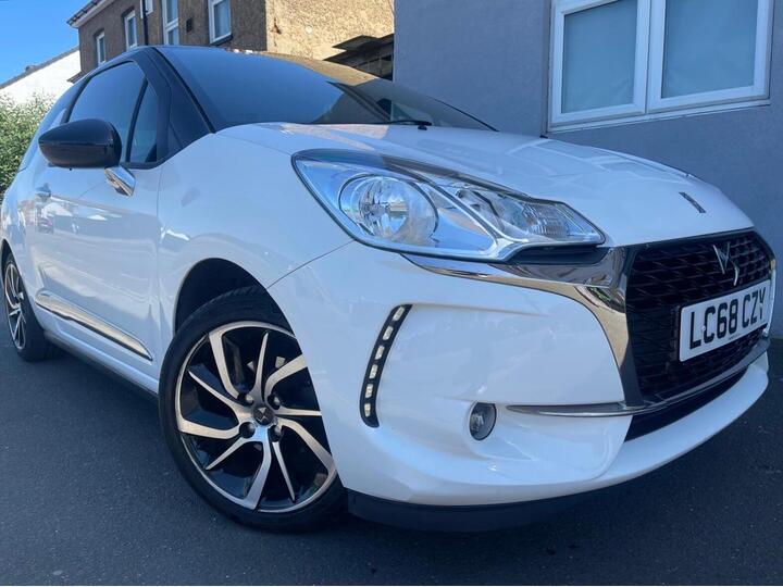 DS AUTOMOBILES DS 3 1.2 PureTech Connected Chic EAT6 Euro 6 (s/s) 3dr DS AUTOMOBILES DS 3 1.2 PureTech Connected Chic EAT6 Euro 6 (s/s) 3dr