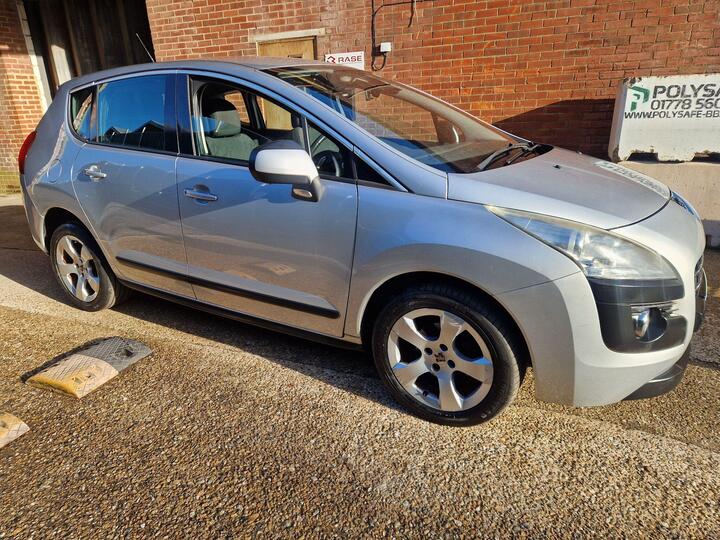 Peugeot 3008 1.6 E-HDi Active EGC Euro 5 (s/s) 5dr