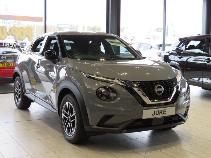 Nissan Juke 1.0 DIG-T N-Connecta Euro 6 (s/s) 5dr