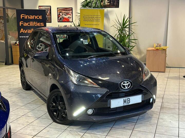 Toyota AYGO 1.0 VVT-i X-cite 3 Yellow Bi-Tone Euro 6 5dr