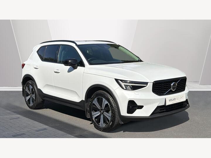 Volvo XC40 1.5h T5 Recharge 10.7kWh Ultimate Dark Auto Euro 6 (s/s) 5dr