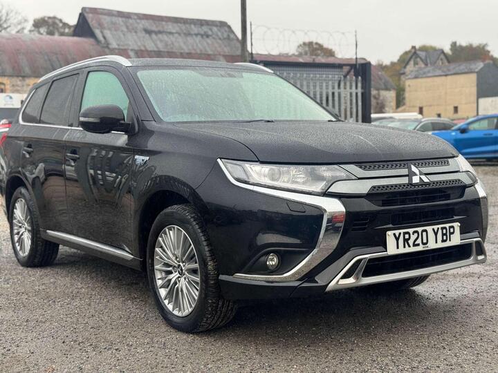 Mitsubishi Outlander 2.4h TwinMotor 13.8kWh Design CVT 4WD Euro 6 (s/s) 5dr
