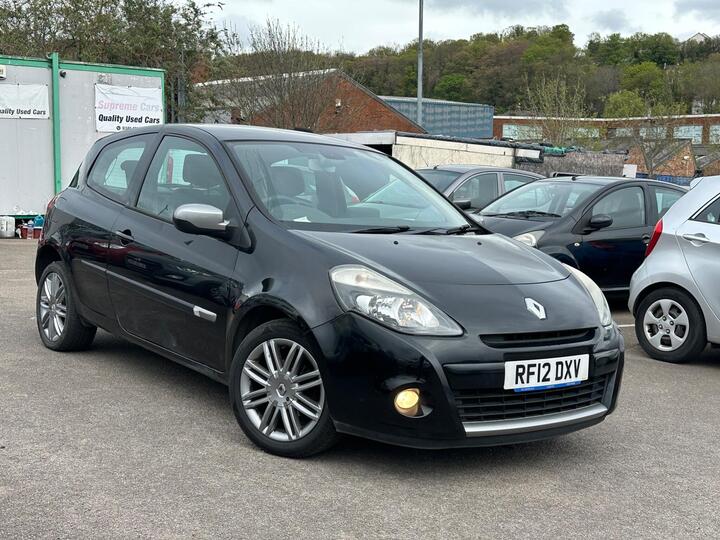 Renault Clio 1.2 TCe Dynamique TomTom Euro 5 3dr Renault Clio 1.2 TCe Dynamique TomTom Euro 5 3dr