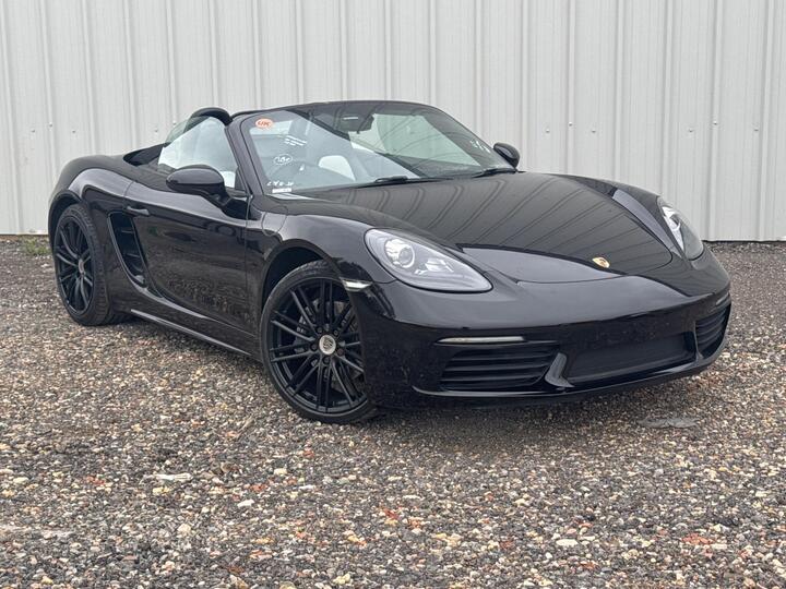 Porsche 718 Boxster 2.0T PDK Euro 6 (s/s) 2dr Porsche 718 Boxster 2.0T PDK Euro 6 (s/s) 2dr