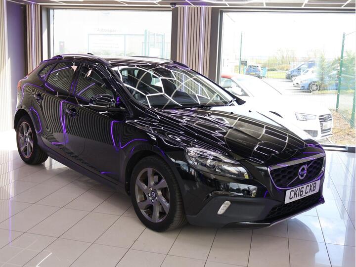 Volvo V40 CROSS COUNTRY 2.0 D2 Lux Nav Auto Euro 6 (s/s) 5dr