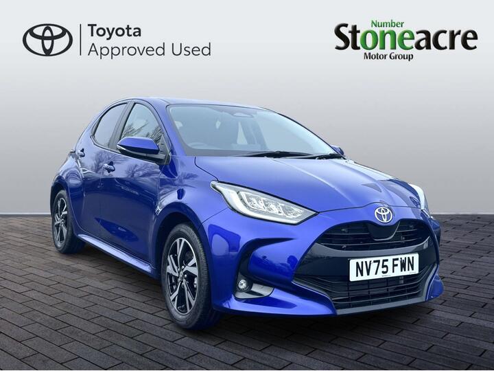 Toyota Yaris 1.5 VVT-h Design E-CVT Euro 6 (s/s) 5dr