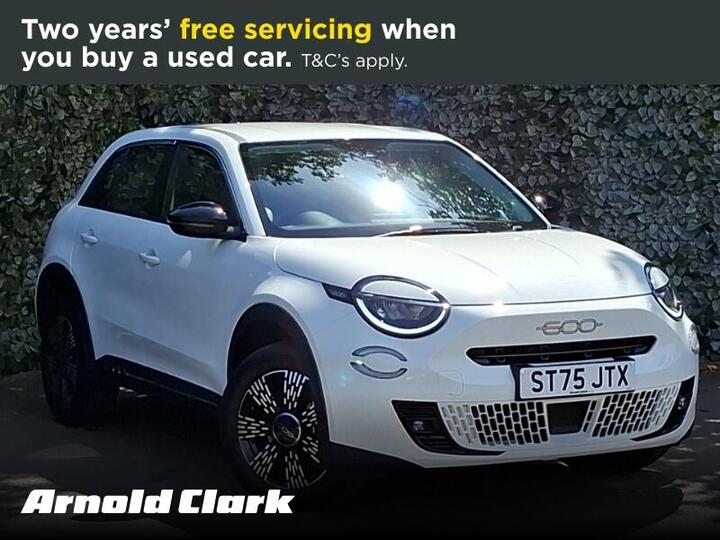 Fiat 600 1.2 MHEV E-DCT Euro 6 (s/s) 5dr