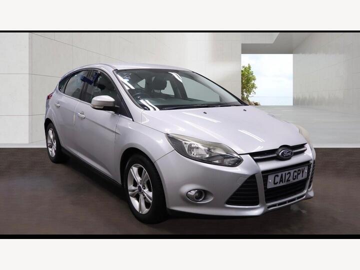 Ford Focus 1.0T EcoBoost Zetec Euro 5 (s/s) 5dr