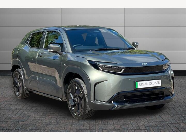 Toyota Urban Cruiser 61kWh Design Auto 5dr