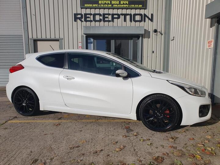Kia PRO CEED HATCHBACK 1.6 T-GDi GT Euro 5 3dr
