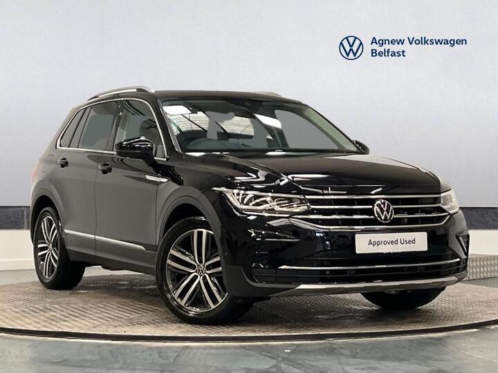 Volkswagen Tiguan 1.5 TSI Elegance DSG Euro 6 (s/s) 5dr Volkswagen Tiguan 1.5 TSI Elegance DSG Euro 6 (s/s) 5dr
