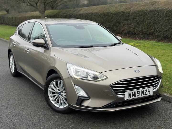 Ford Focus 1.0T EcoBoost Titanium Euro 6 (s/s) 5dr