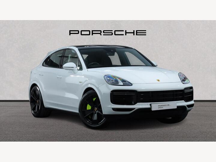 Porsche Cayenne 4.0 V8 E-Hybrid 14.1kWh Turbo S TiptronicS 4WD Euro 6 (s/s) 5dr