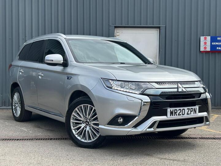 Mitsubishi Outlander 2.4h TwinMotor 13.8kWh Dynamic CVT 4WD Euro 6 (s/s) 5dr