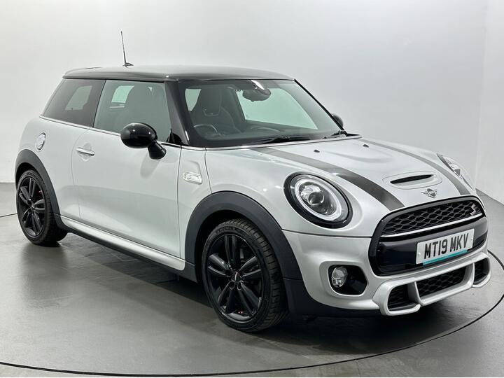 MINI Hatch 2.0 Cooper S Sport Euro 6 (s/s) 3dr