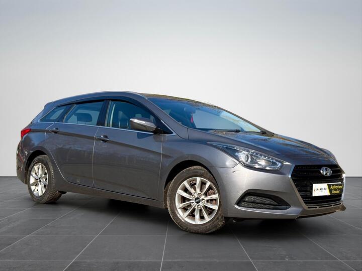Hyundai I40 1.7 CRDi Blue Drive S Tourer Euro 6 (s/s) 5dr Hyundai I40 1.7 CRDi Blue Drive S Tourer Euro 6 (s/s) 5dr