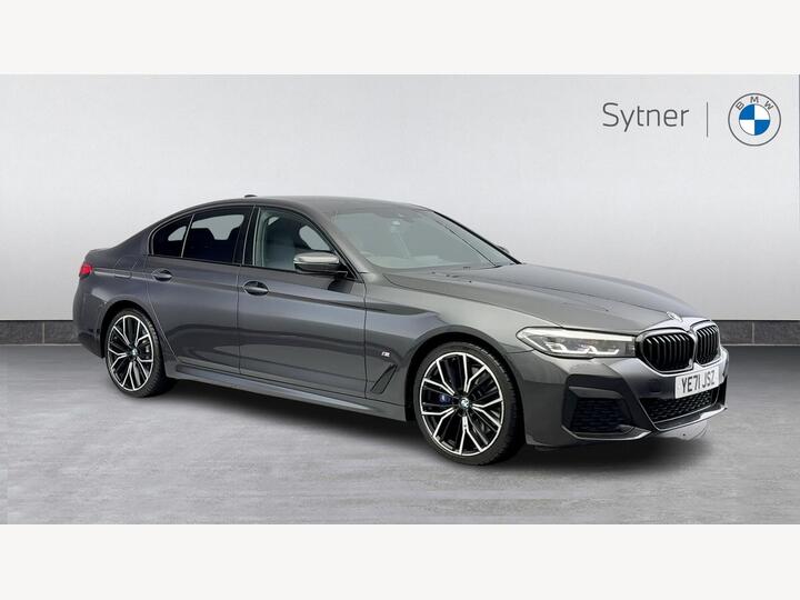 BMW 5 Series 3.0 530d MHT M Sport Steptronic XDrive Euro 6 (s/s) 4dr