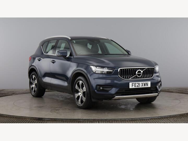 Volvo XC40 2.0 B4 MHEV Inscription Auto Euro 6 (s/s) 5dr