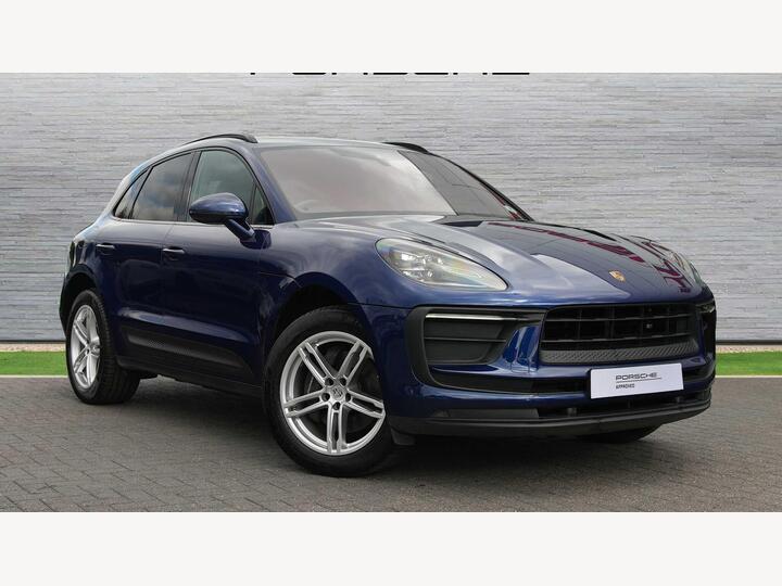 Porsche Macan 2.0T PDK 4WD Euro 6 (s/s) 5dr Porsche Macan 2.0T PDK 4WD Euro 6 (s/s) 5dr