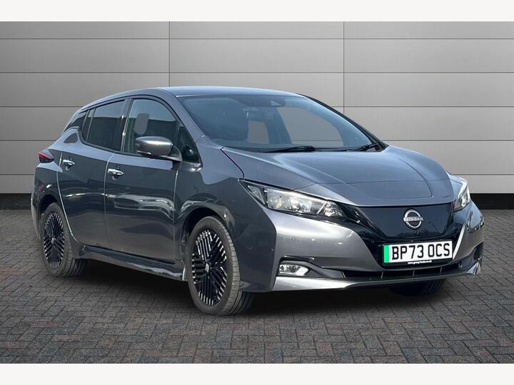 Nissan Leaf 39kWh N-Connecta Auto 5dr