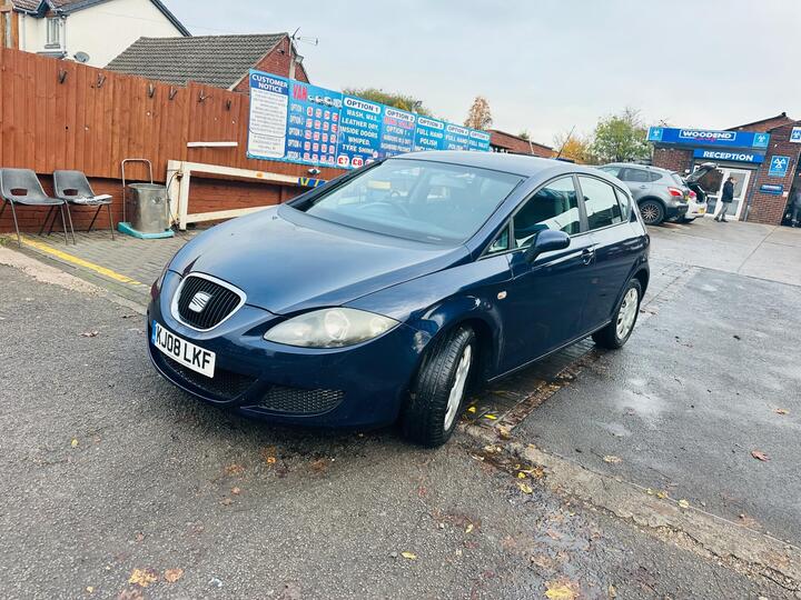 SEAT Leon 1.6 8V Essence Euro 4 5dr