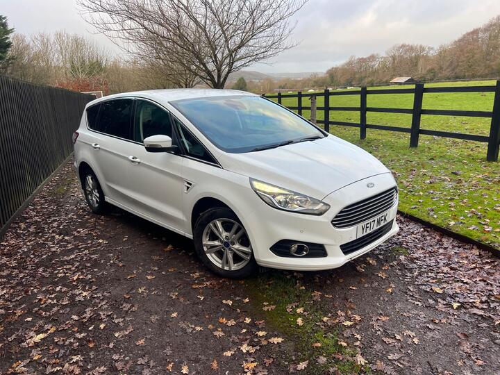 Ford S-Max 2.0 TDCi Titanium Euro 6 (s/s) 5dr