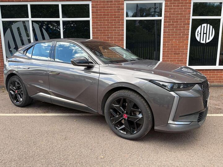 DS AUTOMOBILES 4 1.6 E-TENSE 12.4kWh Performance Line EAT8 Euro 6 (s/s) 5dr