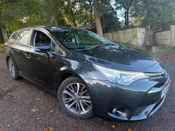 Toyota Avensis 2.0 D-4D Business Edition Plus Touring Sports Euro 6 (s/s) 5dr