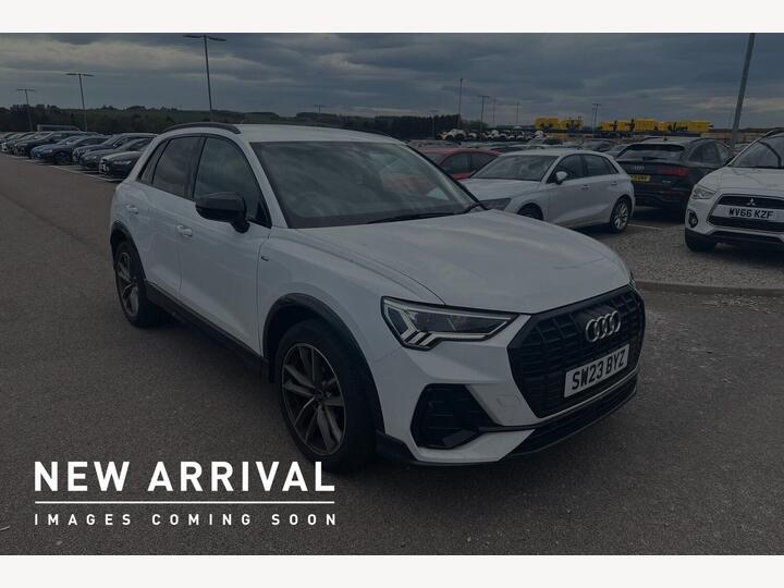 Audi Q3 1.5 TFSI CoD 35 Black Edition Euro 6 (s/s) 5dr