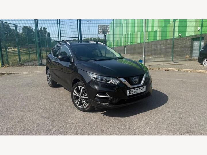 Nissan Qashqai 1.2 DIG-T N-Connecta Euro 6 (s/s) 5dr