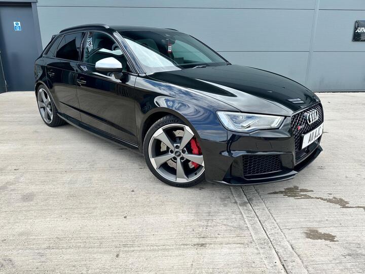 Audi RS3 2.5 TFSI Sportback S Tronic Quattro Euro 6 (s/s) 5dr (Nav)