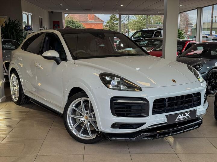 Porsche Cayenne 2.9T V6 S TiptronicS 4WD Euro 6 (s/s) 5dr