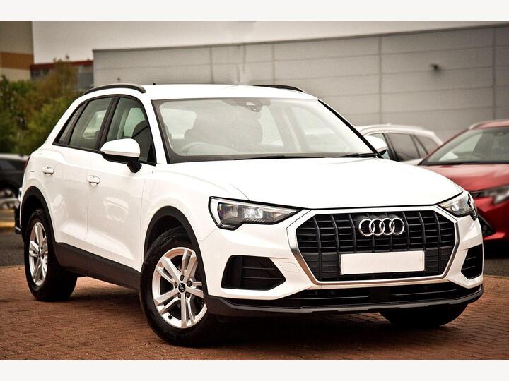 Audi Q3 1.5 TFSI CoD 35 Technik S Tronic Euro 6 (s/s) 5dr