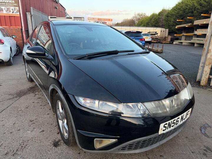 Honda Civic 1.8 I-VTEC ES I-Shift 5dr Honda Civic 1.8 I-VTEC ES I-Shift 5dr