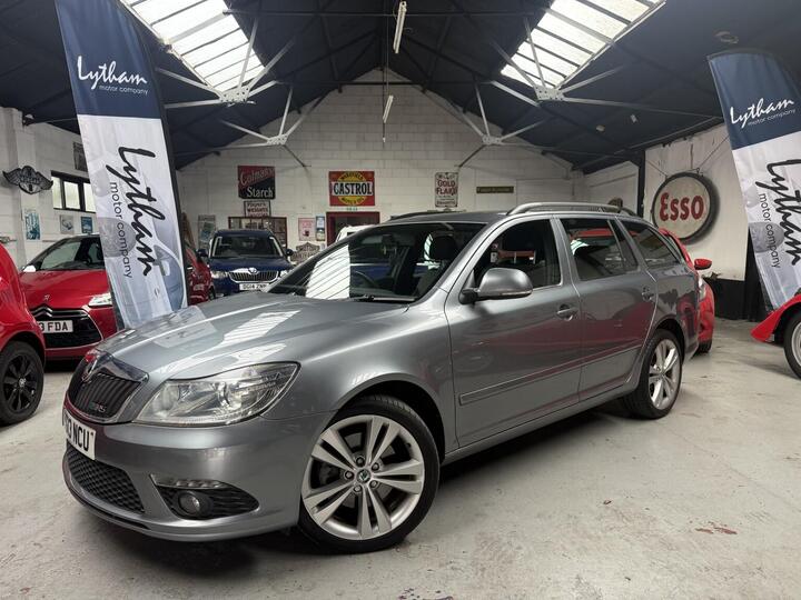 Skoda OCTAVIA 2.0 TDI VRS Euro 5 5dr
