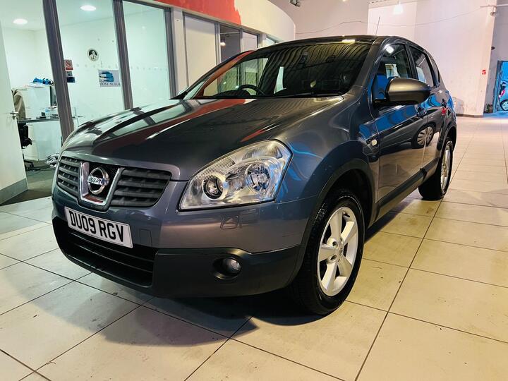 Nissan Qashqai 1.6 Tekna 2WD 5dr