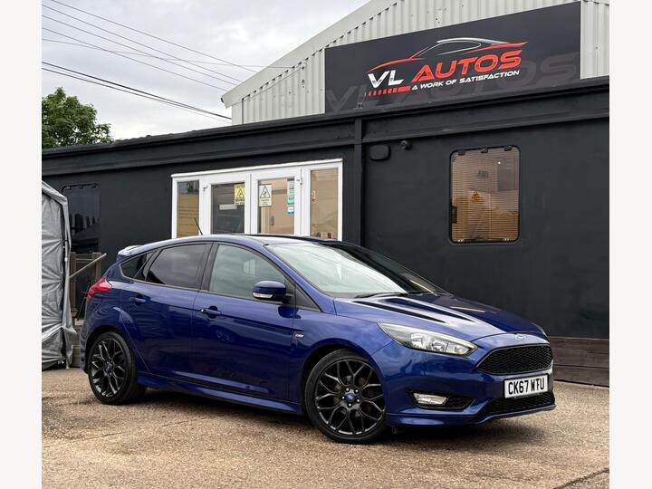 Ford Focus 1.0T EcoBoost ST-Line Euro 6 (s/s) 5dr
