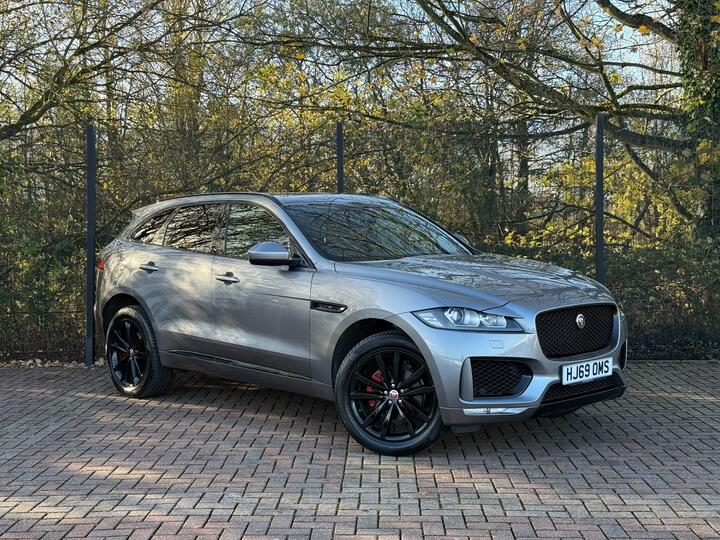 Jaguar F-PACE 2.0 P250i Chequered Flag Auto AWD Euro 6 (s/s) 5dr