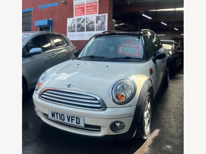 MINI Clubman 1.6 Cooper Steptronic Euro 5 5dr