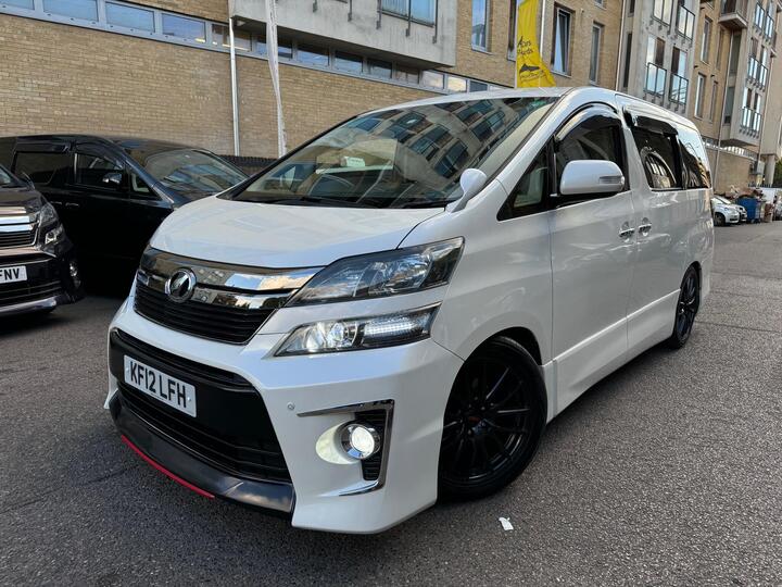 Toyota Vellfire 2.4 Petrol Auto 7 Seat 5dr Toyota Vellfire 2.4 Petrol Auto 7 Seat 5dr