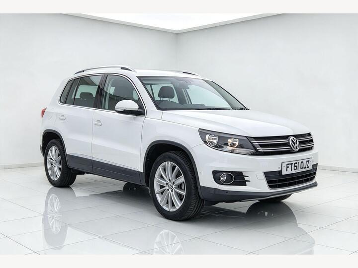 Volkswagen Tiguan 2.0 TDI BlueMotion Tech Sport DSG 4WD Euro 5 (s/s) 5dr