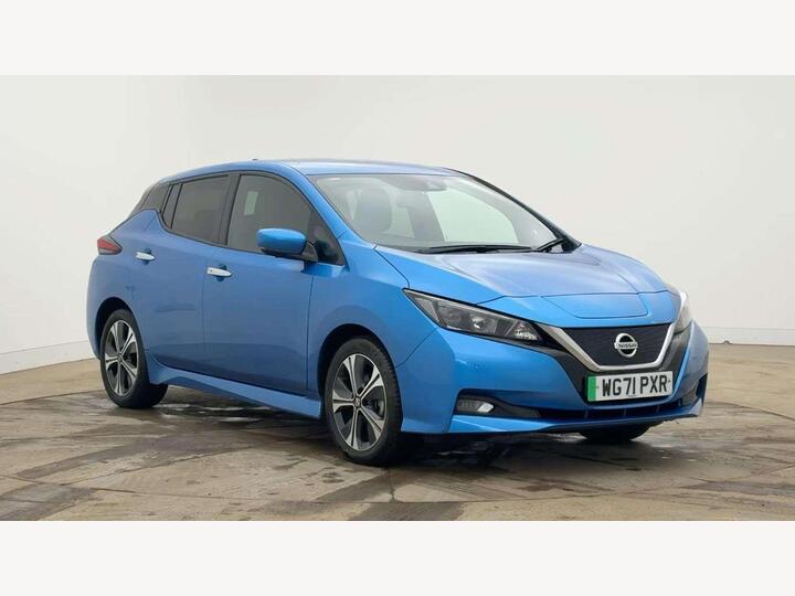 Nissan Leaf 40kWh N-Connecta Auto 5dr