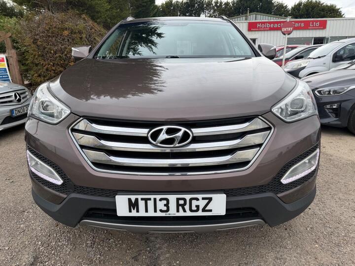Hyundai Santa Fe 2.2 CRDi Premium 4WD Euro 5 5dr (7 Seat) Hyundai Santa Fe 2.2 CRDi Premium 4WD Euro 5 5dr (7 Seat)